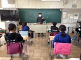 学校薬剤師さんによる授業