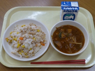 給食