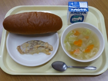 給食