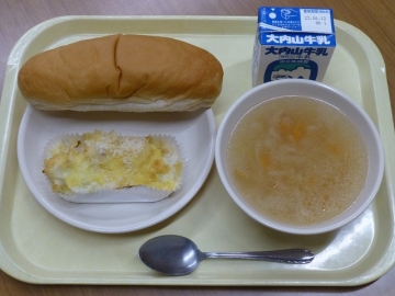 給食