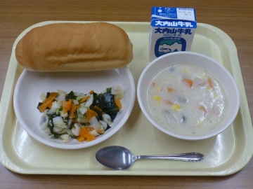 給食