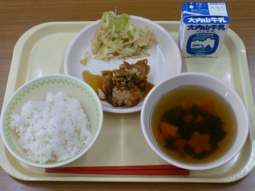 給食