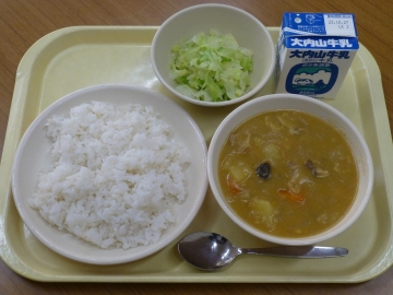給食