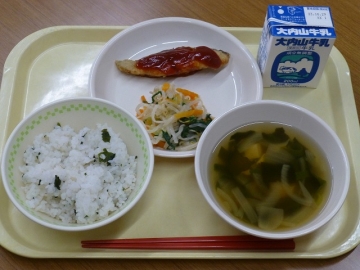 給食