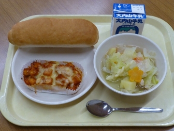 給食