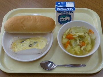 給食