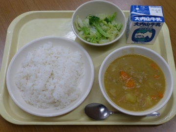 給食
