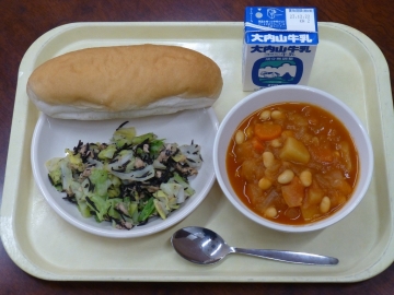給食