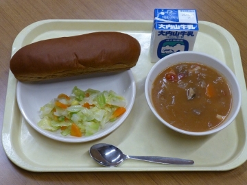 給食