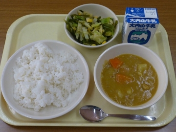 給食