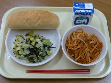 給食