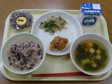 給食